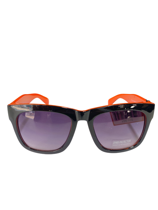 Eyewear and feature polarized lenses for UV protection (1pcs)