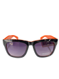 Eyewear and feature polarized lenses for UV protection (1pcs)